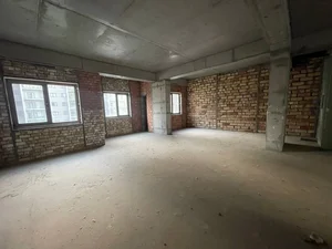 Фото 3 4-комн. квартира в Дружба