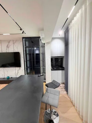 Фото 5 3-комн. квартира в Дружба