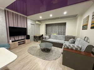 Фото 1 3-комн. Комната в метро Ойбек