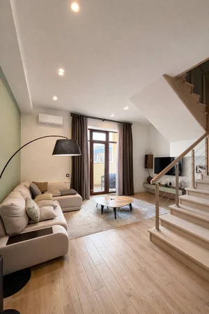 Фото 1 4-комн. квартира в Яккасарайском районе