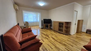 Фото 1 3-комн. квартира в Алайский рынок