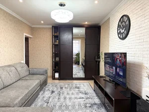 Фото 2 3-комн. квартира в Лисунова 1