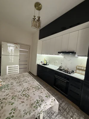 Фото 2 3-комн. квартира в Манзара