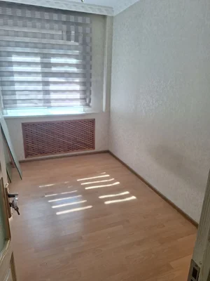 Фото 2 4-комн. квартира в Юнусабад 4, Автосалон