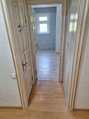 Фото 4 4-комн. квартира в Юнусабад 4, Автосалон