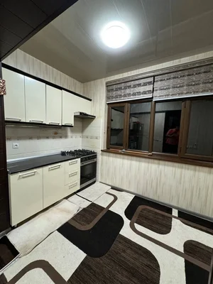 Фото 9 2-комн. квартира в Уневерсам