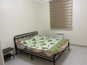 Фото 1 2-комн. квартира в Мирабадский