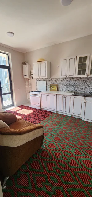 Фото 1 1-комн. квартира в Метро 5-бекат