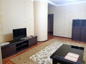 Фото 1 3-комн. квартира в ЦУМ