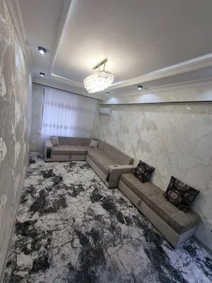 Фото 1 4-комн. квартира в Саламатина