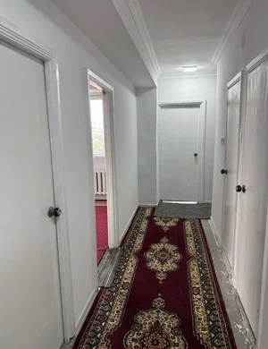 Фото 1 4-комн. квартира в Варакша Кафе