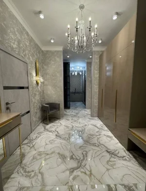 Фото 1 3-комн. квартира в Алайском