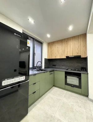 Фото 2 3-комн. квартира в Цум