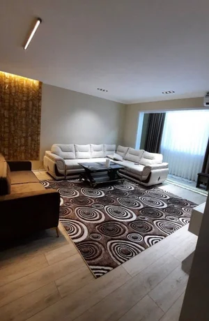 Фото 1 2-комн. квартира в Шота Руставели