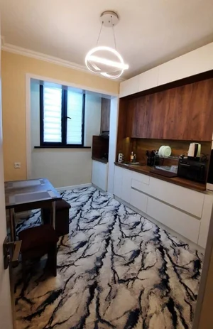 Фото 3 2-комн. квартира в Шота Руставели