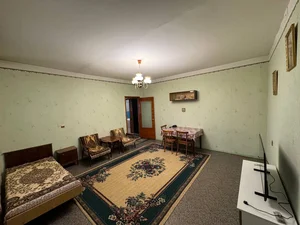 Фото 2 2-комн. квартира в Ташсельмаш