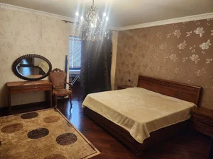 Фото 2 4-комн. квартира в Центр города