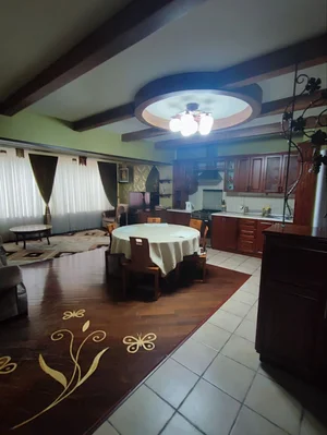 Фото 6 4-комн. квартира в Центр города