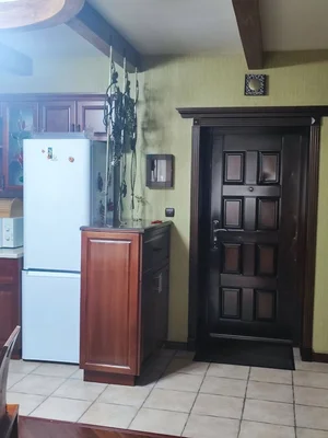 Фото 8 4-комн. квартира в Центр города