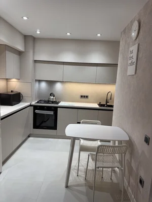 Фото 6 3-комн. квартира в Центр города