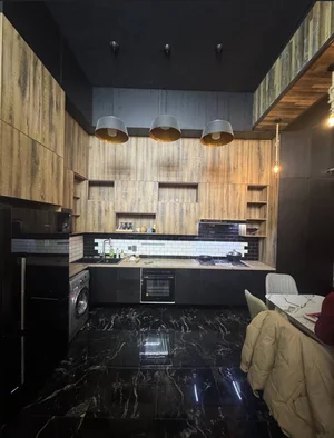 Фото 2 3-комн. квартира в трехэтажный мост