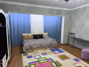 Фото 1 Квартира в Мирабадском районе