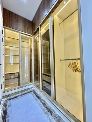 Фото 3 4-комн. квартира в Mirabad Avenue