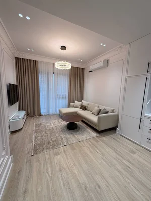 Фото 1 3-комн. квартира в Мирабад Авеню