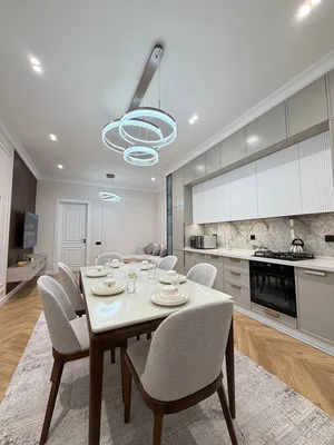 Фото 2 2-комн. квартира в Телебашня