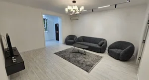 Фото 2 3-комн. квартира в Мирабадский