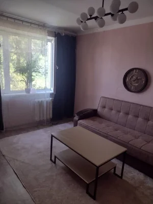 Фото 1 1-комн. квартира в Массив "Академгородок"