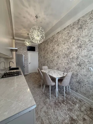 Фото 3 3-комн. квартира в Алайский рынок