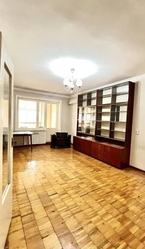 Фото 2 4-комн. квартира в МВД корзинка