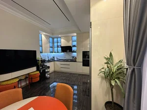 Фото 1 4-комн. квартира в Дархан