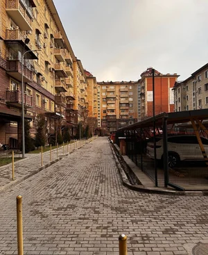 Фото 3 4-комн. квартира в ГАБУС, Ц-2