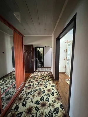 Фото 1 4-комн. квартира в Сергели-3