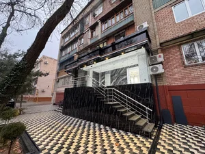 Фото 1 Коммерция в ЦУМ , 110 школа