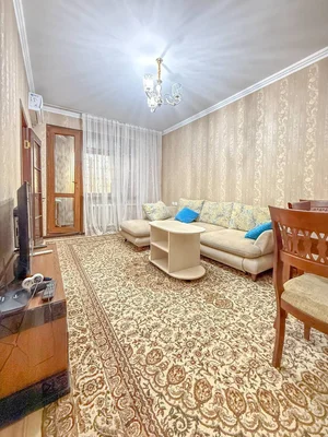 Фото 1 2-комн. квартира в Художников спорт комплекс "ДИНАМО" второй Дом от дороги