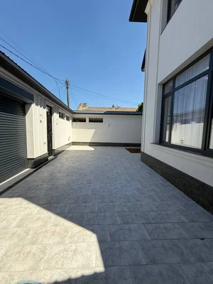 Фото 2 Дом в Мирабадском районе