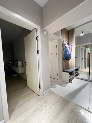 Фото 1 3-комн. квартира в Дархан