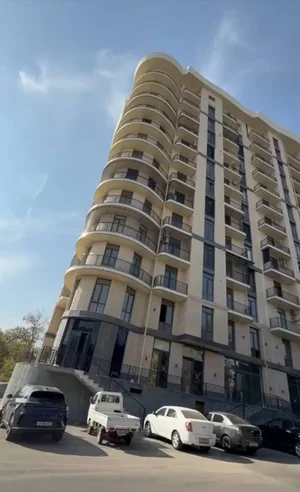 Фото 1 Коммерческое помещение в Caravan Avenue