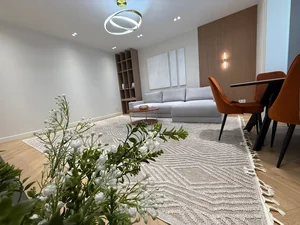 Фото 1 2-комн. квартира в Мирабадском районе