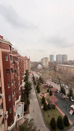 Фото 1 2-комн. квартира в Алайский базар ц2