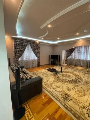 Фото 1 3-комн. квартира в Гостиница Россия