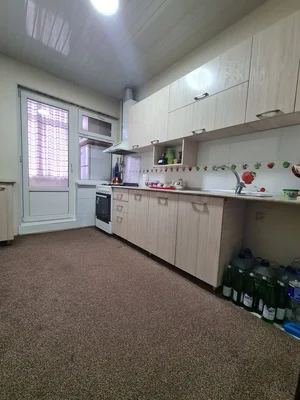 Фото 1 3-комн. квартира в Ц квартал