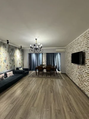 Фото 1 4-комн. квартира в Мирабадском районе