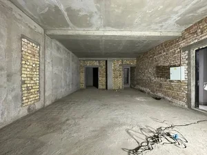 Фото 7 Цокольное нежилое помещение в элитном жилом комплексе