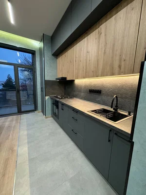 Фото 2 2-комн. квартира в Центр Луначарского