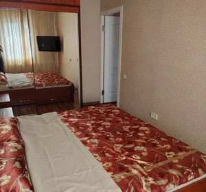 Фото 1 3-комн. квартира в М. Риезий