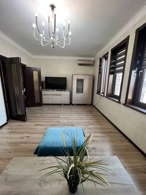 Фото 2 5-комн. квартира в Мирзо-улугбекский р-н Паркентский Макро